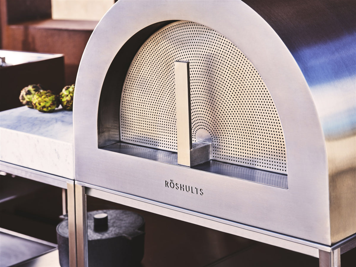 Röshults BBQ Wood Oven complete setup front view