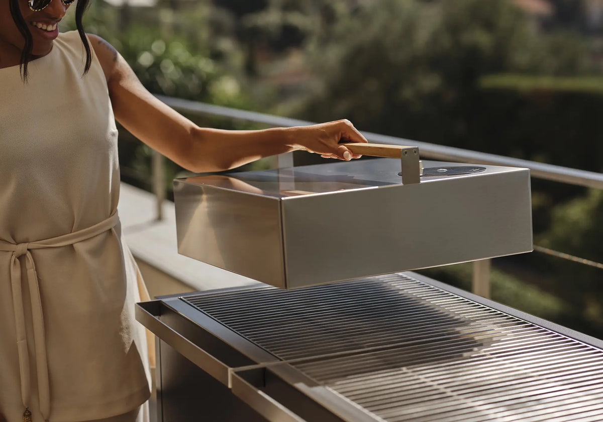 Röshults Essentials — grill detail