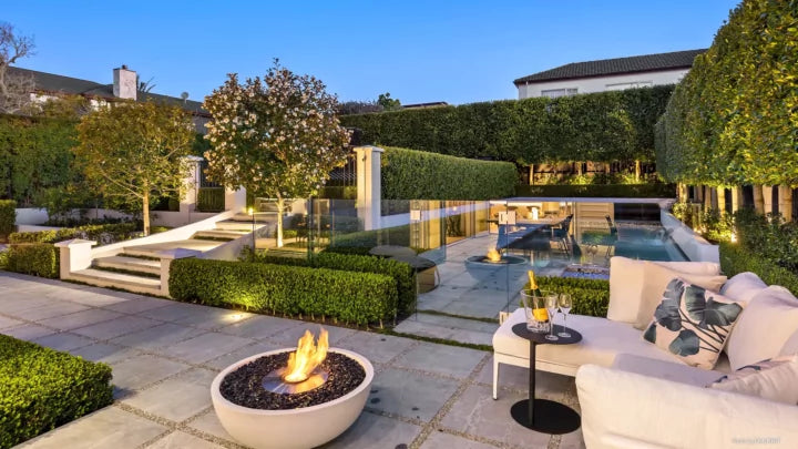 EcoSmart Fire Mix 850 large circular concrete fire bowl outdoor hatch style patio lifestyle